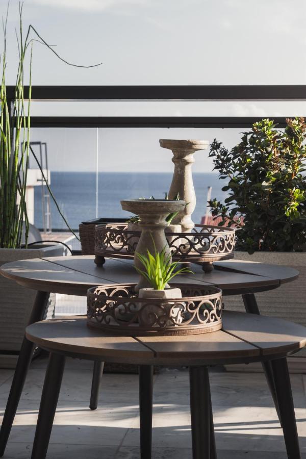 Sea View Super Romantic Apartment เอเธนส์ ภายนอก รูปภาพ